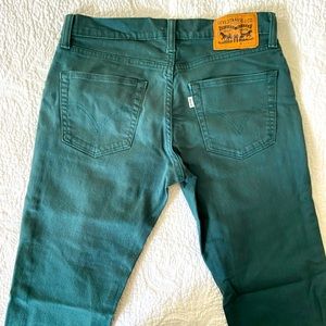 Green Levi’s 511s in great condition - only worn a handful of times!